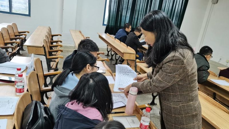 小标题：消防工程师证书的重要性